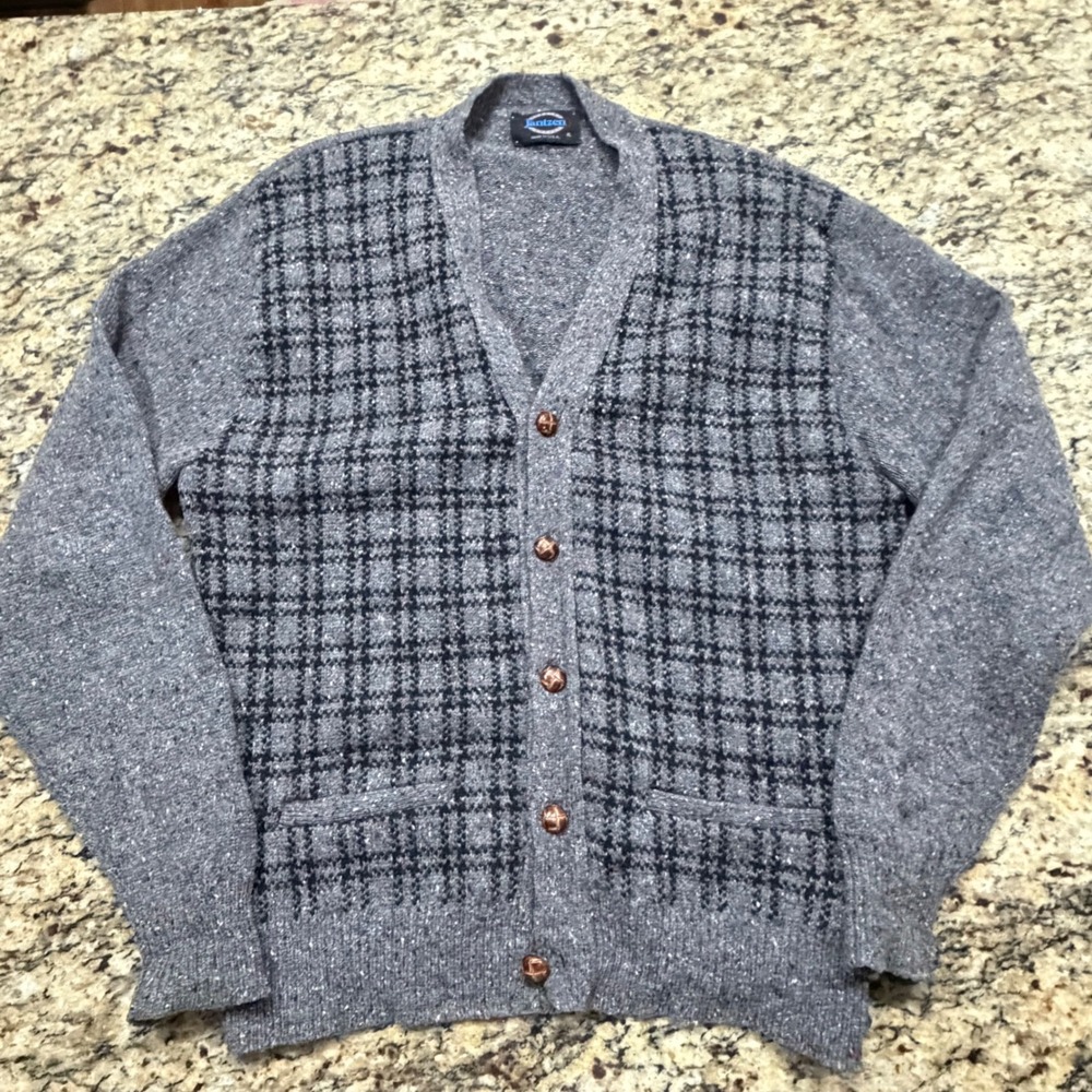 Vintage Jantzen Mens XL Gray Plaid Button Front Cardigan Sweater Made in USA